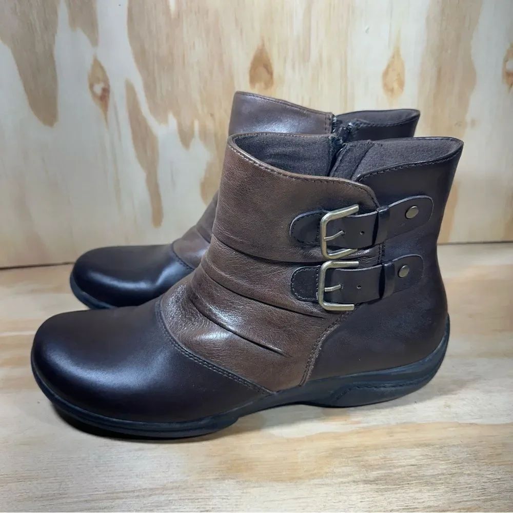 Earth Origins Brown Leather Ankle Boots Women’s Size 10